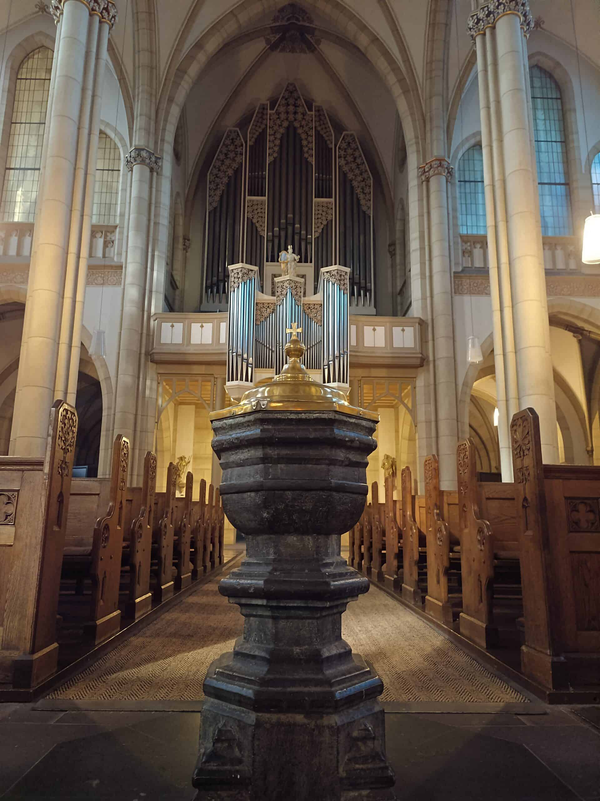 Sakralbau in Deutschland 15 Beitragsbild zur Dokumentation Dülken – St. Cornelius