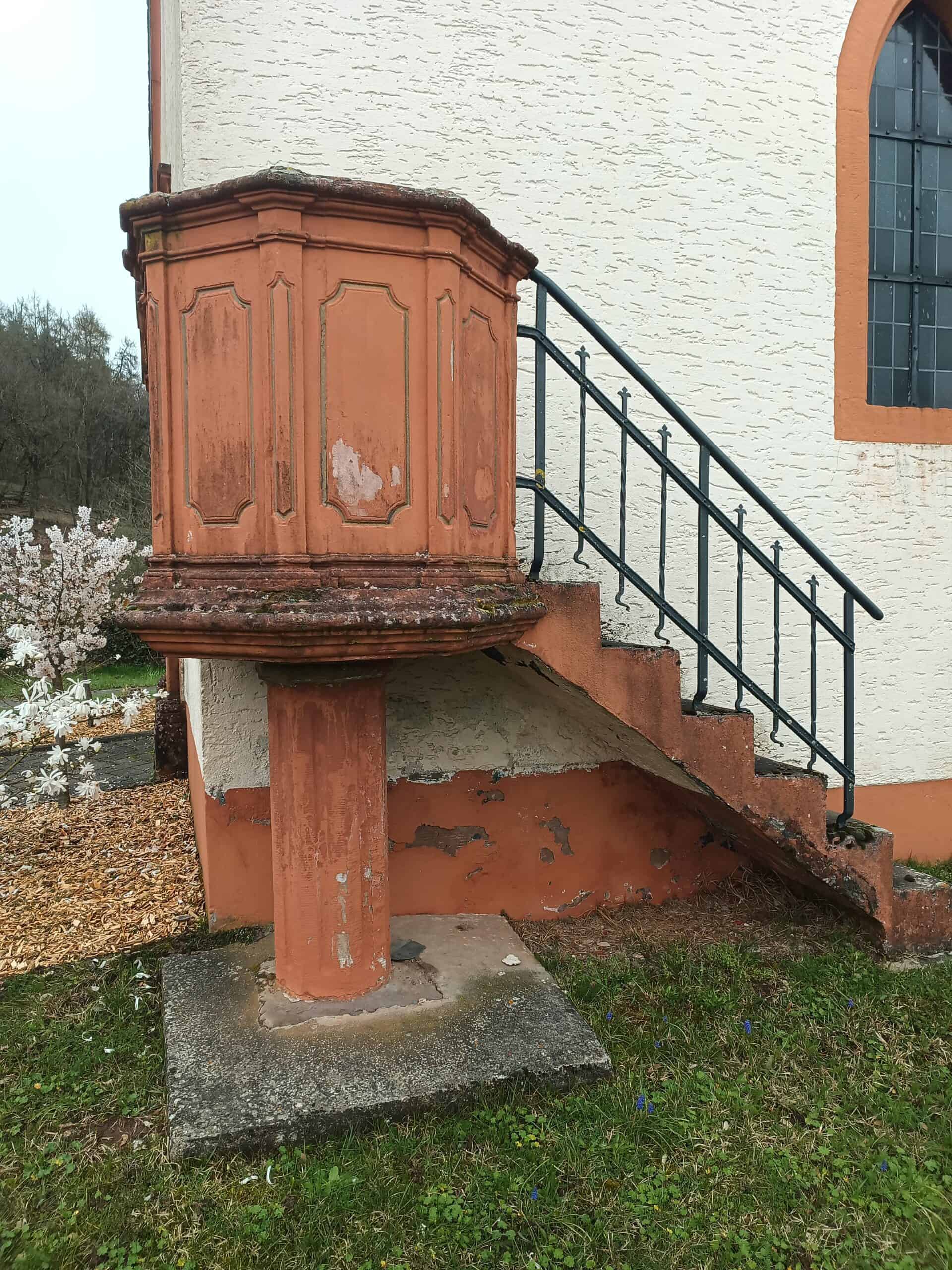 Außenkanzel – Margarethenkapelle Tawern