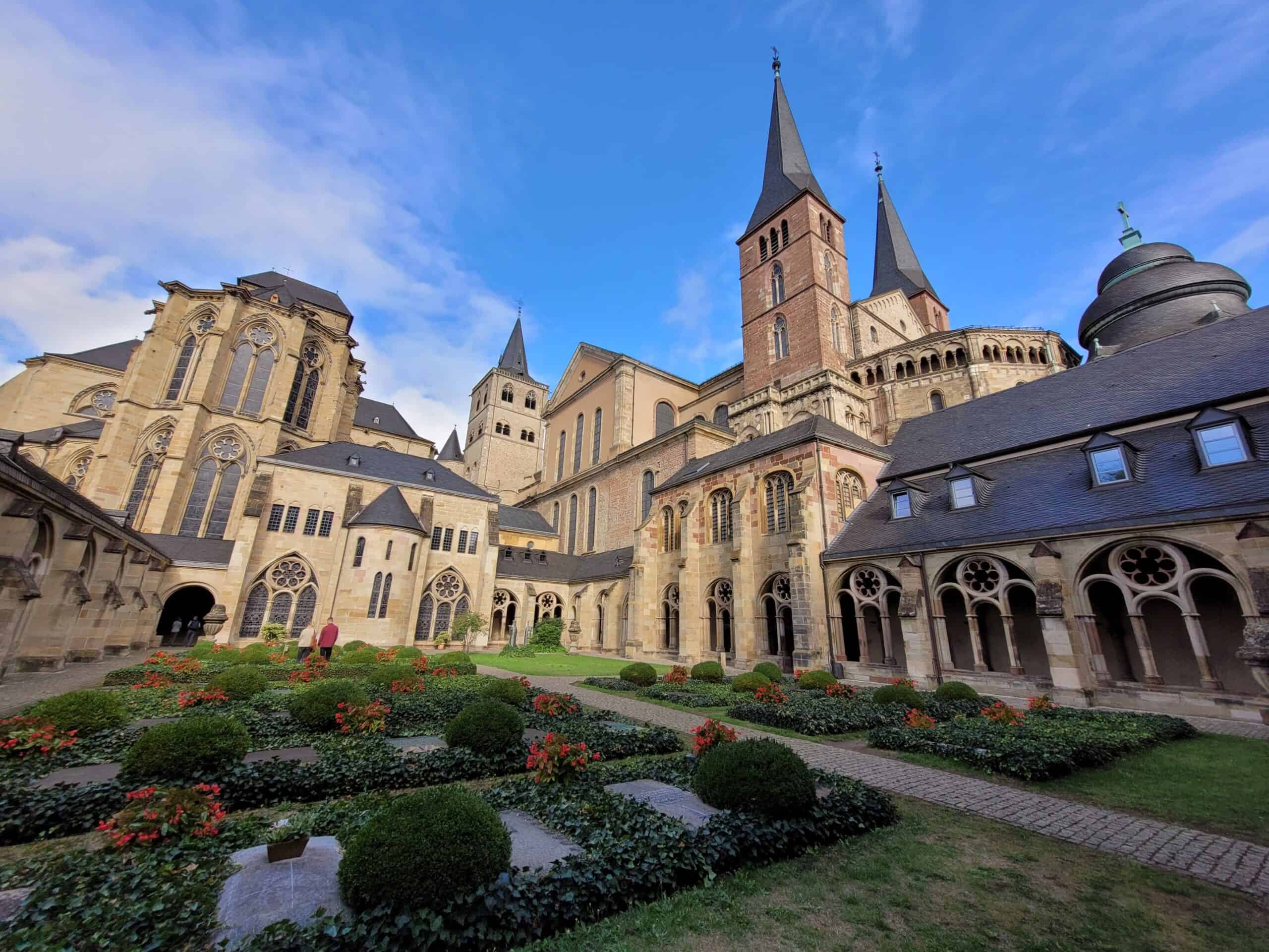 Sakralbau in Deutschland 44 Beitragsbild zur Dokumentation Trier – Hohe Domkirche St. Peter