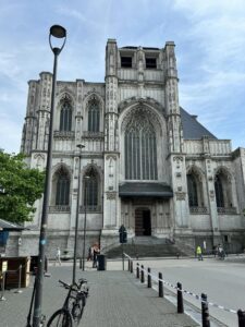 Sakralbau in Belgien 23 440860752 2209026532770685 4990738778772432508 n
