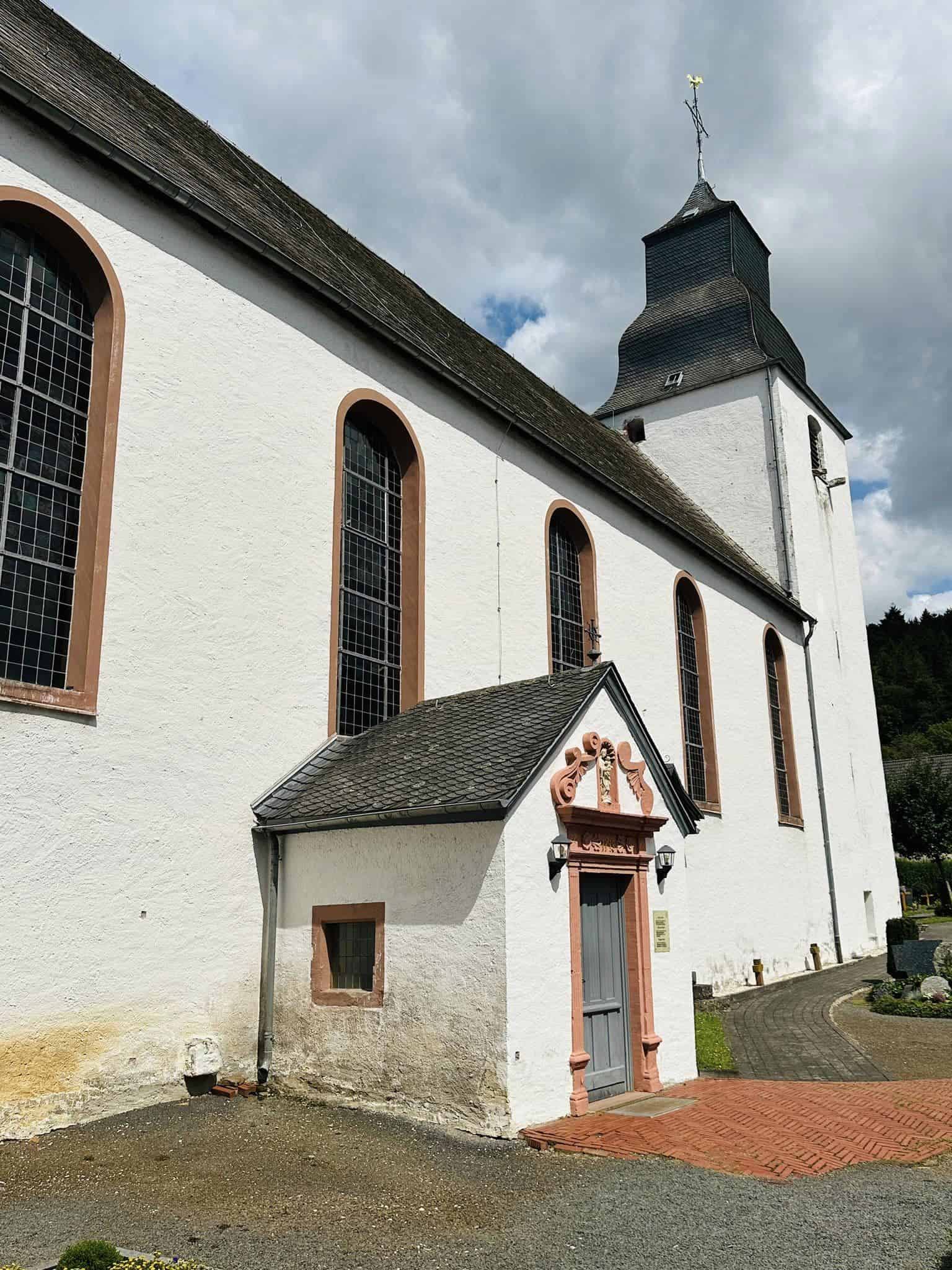 Sakralbau in Deutschland 36 Beitragsbild zur Dokumentation Niederprüm – St. Gordianus und Epimachus