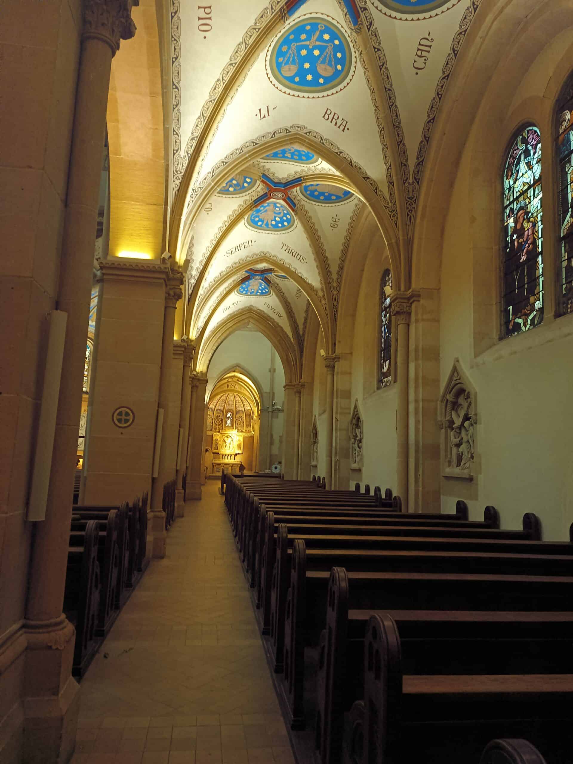 Historische Freskengalerie 215 Dekorative Langhausgewölbe – Metz · Saint-Joseph, fotografische Ansicht 10