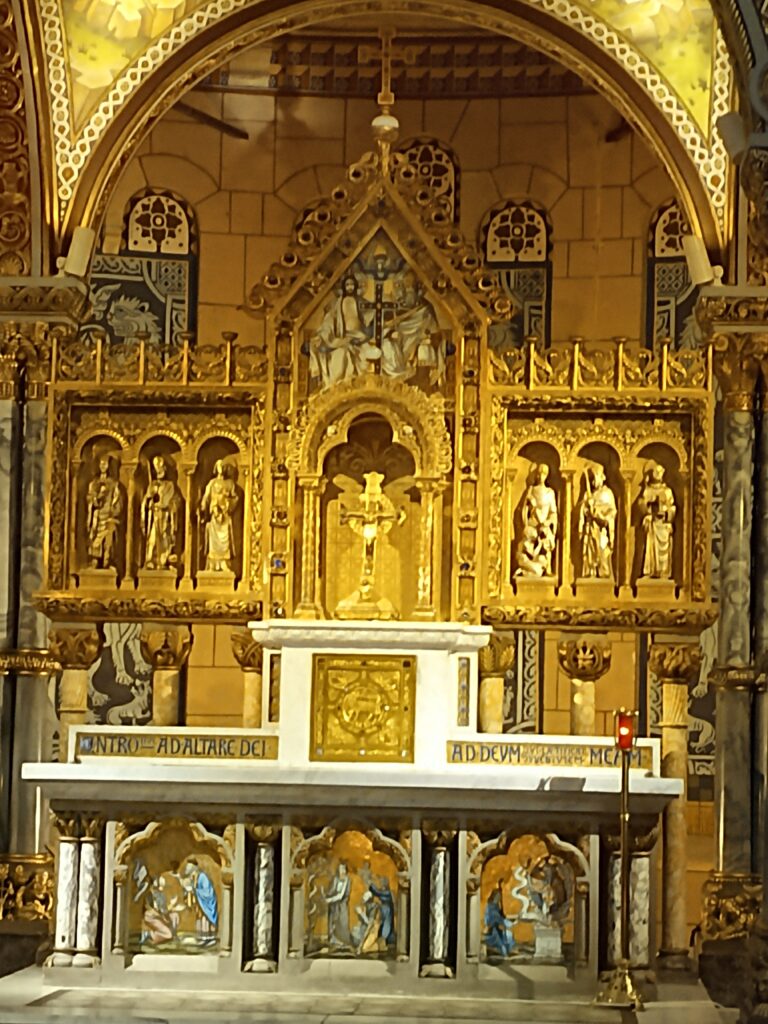 Hochaltar in der St-Joseph-Kirche in Montigny-lès-Metz