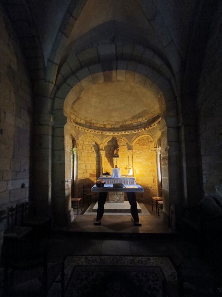 Chapelle d’Aureil-Maison bei Lamarche – romanische Kapelle aus dem 12. Jahrhundert in den Vogesen