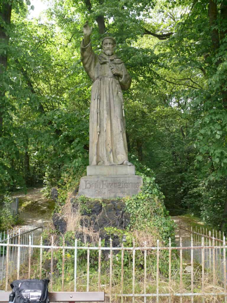 Remagen Franziskus Statue Wasserzeichen