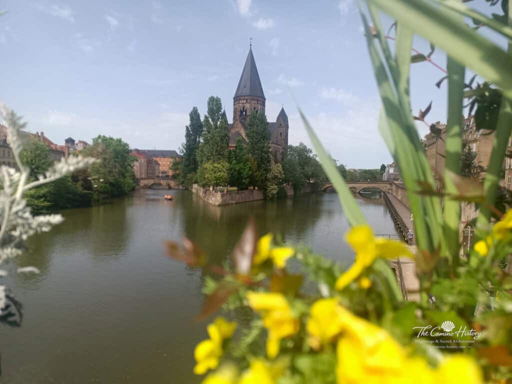 Temple Neuf auf der Insel