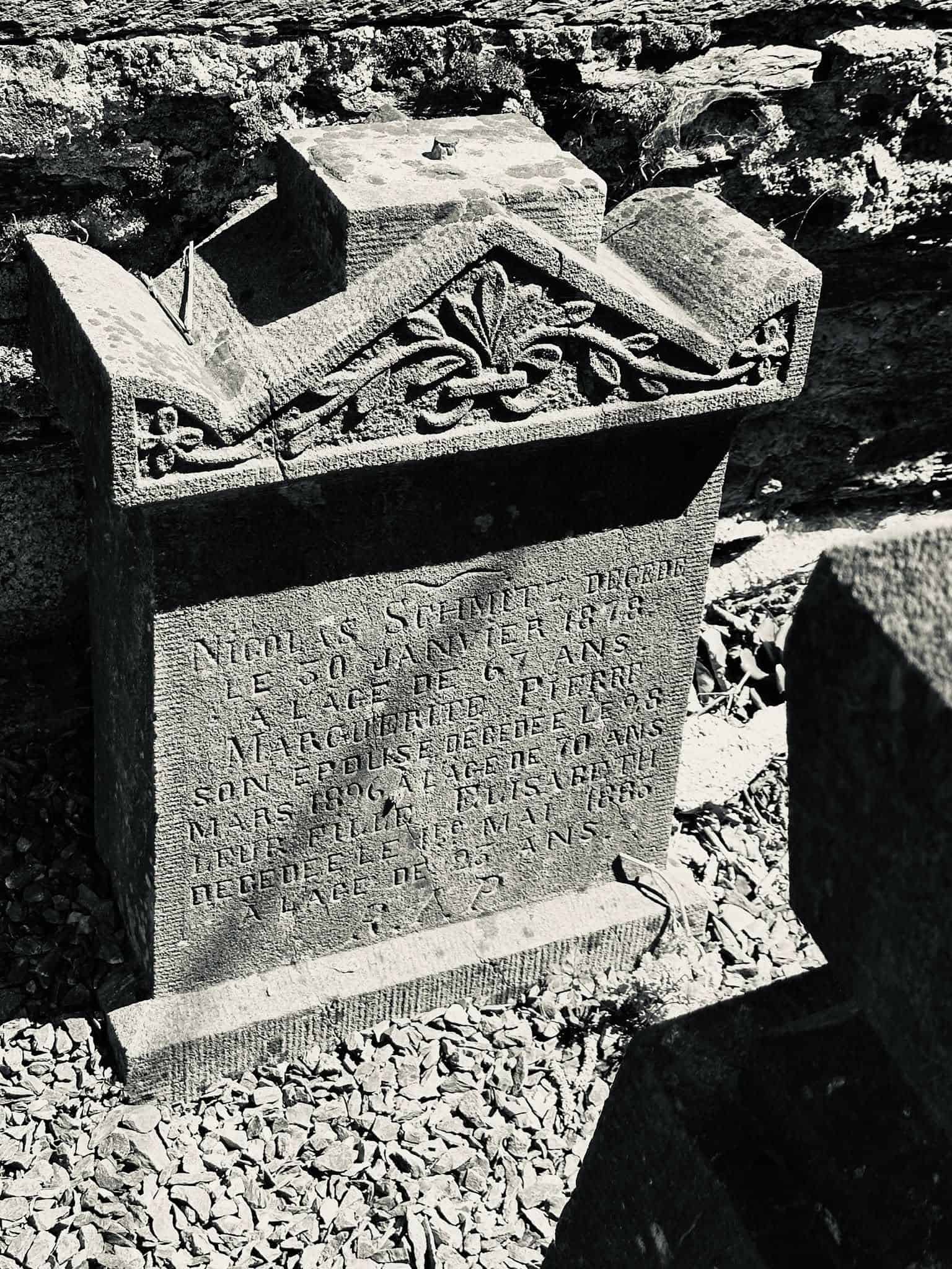 Grabmalaufnahme – Beho (011) – Friedhof Beho.