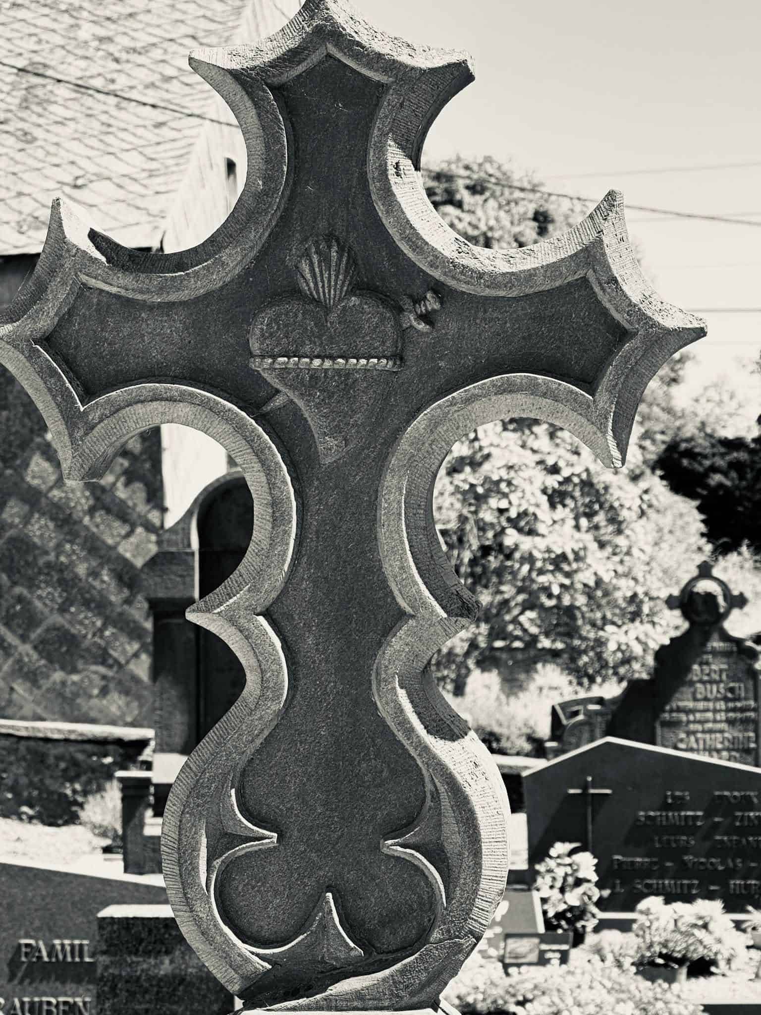 Grabmalaufnahme – Beho (040) – Friedhof Beho.