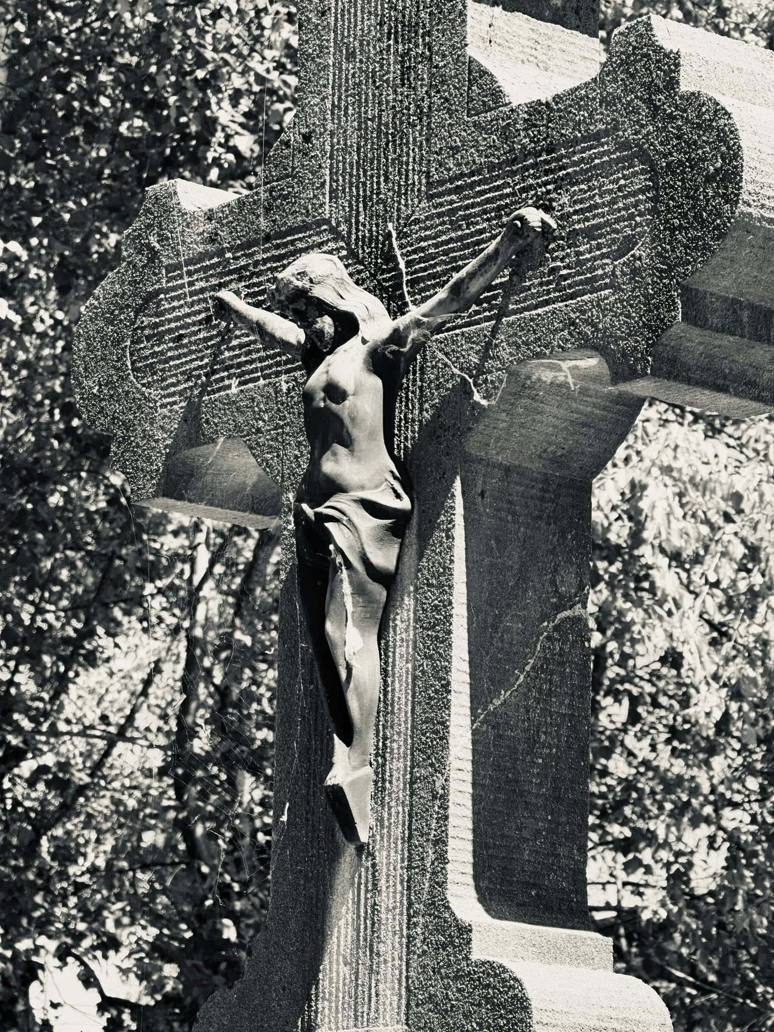Christusdarstellung – Beho (044) – Friedhof Beho. Darstellung: Christus.