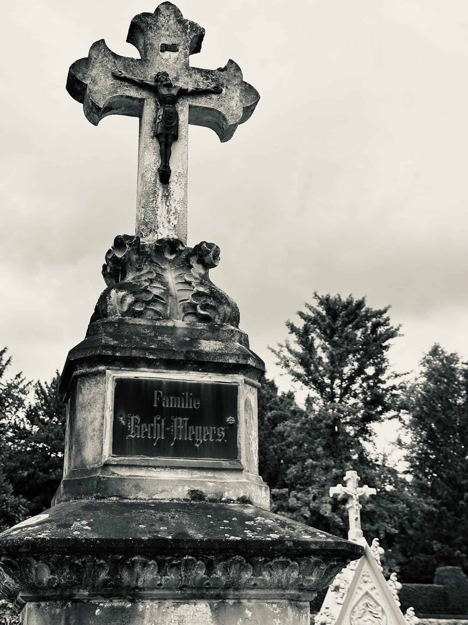 Grabmalaufnahme – Grevenmacher (011) – Friedhof Grevenmacher.