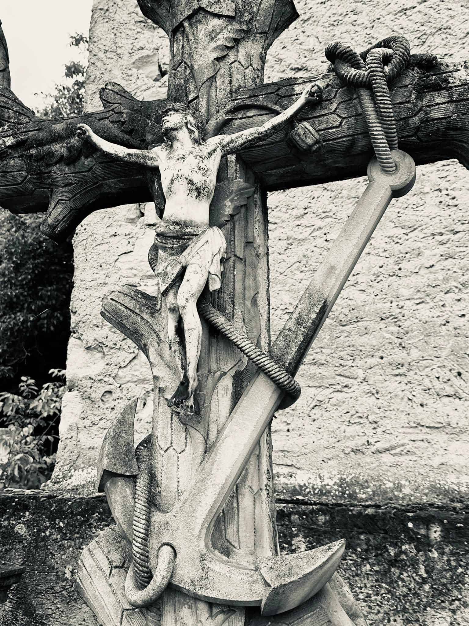 Christusdarstellung – Grevenmacher (012) – Friedhof Grevenmacher. Darstellung: Christus.