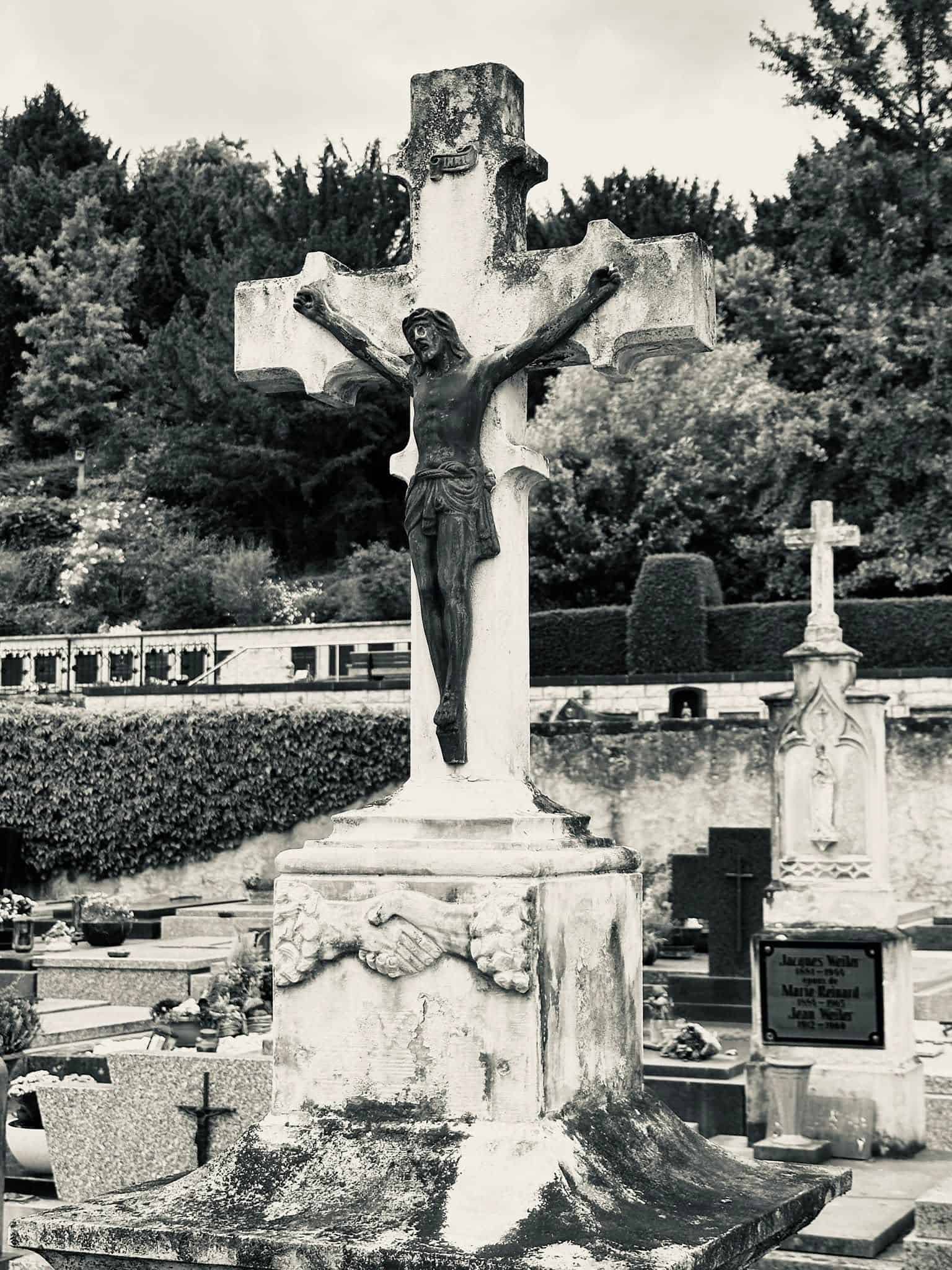 Christusdarstellung – Grevenmacher (016) – Friedhof Grevenmacher. Darstellung: Christus.