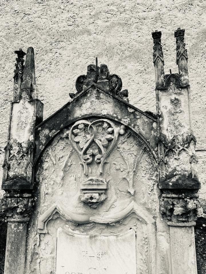 Grabmalaufnahme – Grevenmacher (029) – Friedhof Grevenmacher.