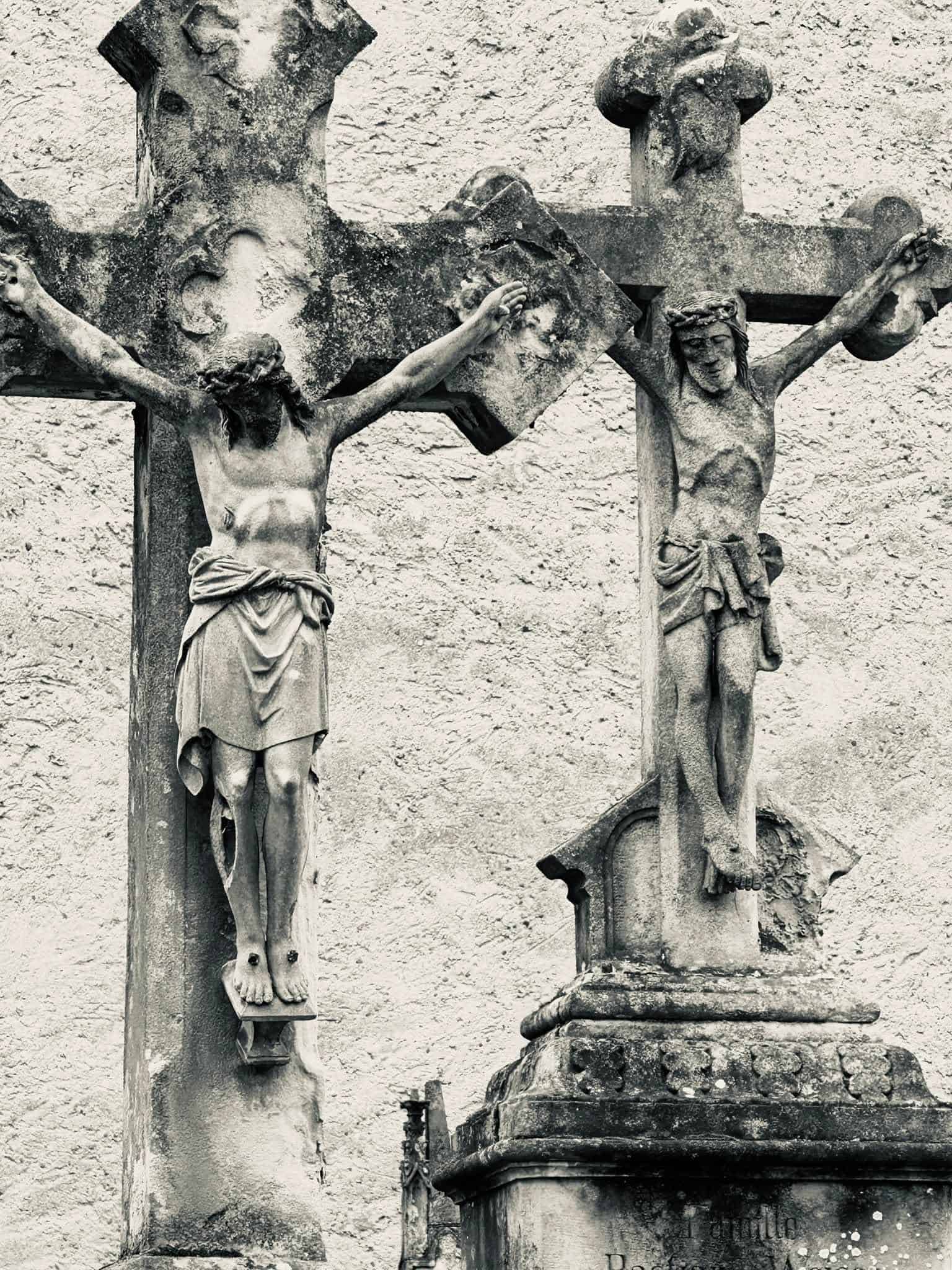 Christusdarstellung – Grevenmacher (077) – Friedhof Grevenmacher. Darstellung: Christus.