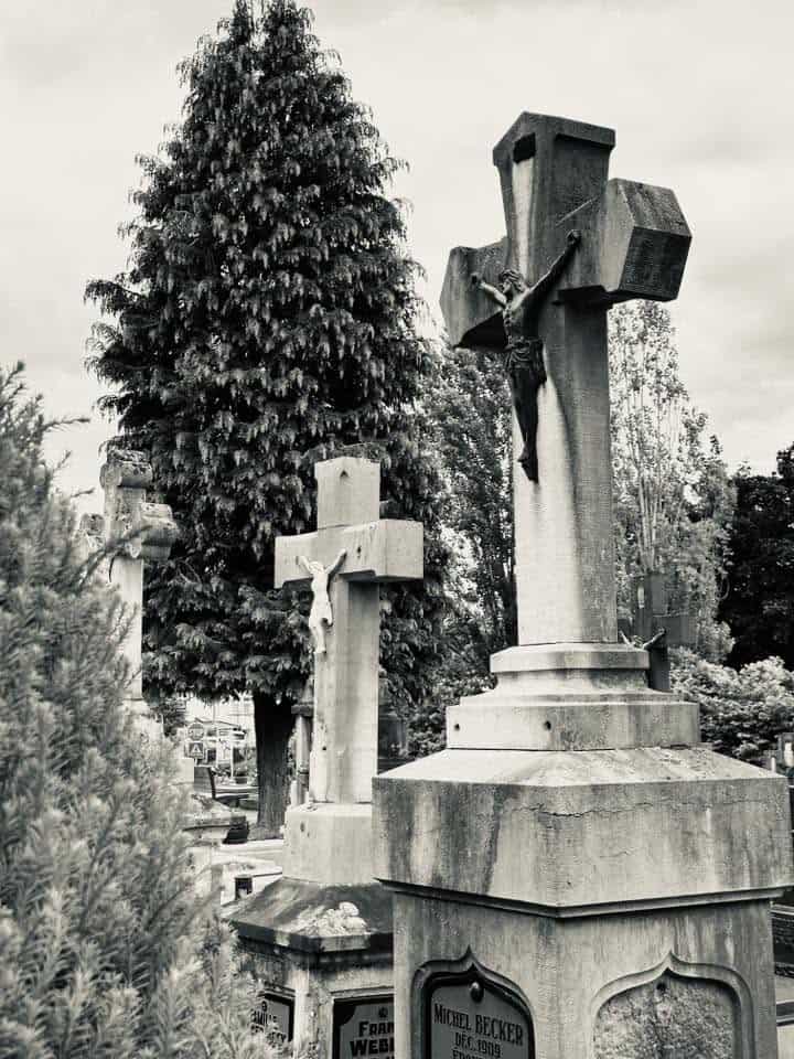 Grabmalaufnahme – Grevenmacher (091) – Friedhof Grevenmacher.