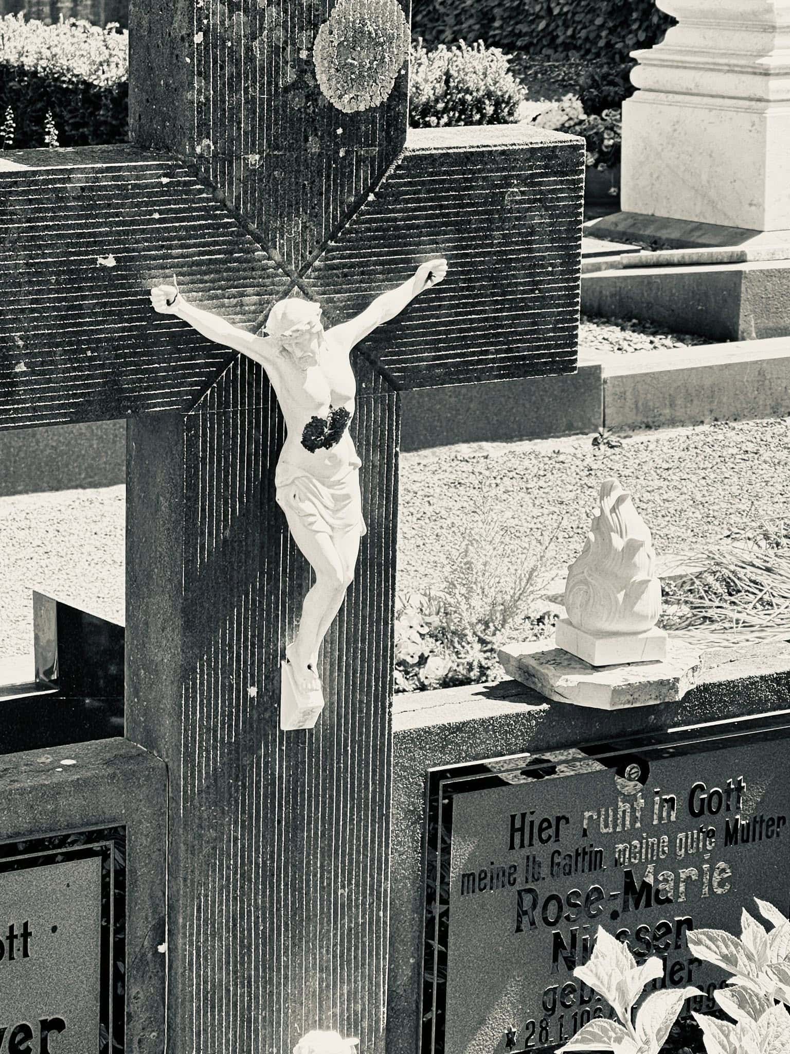Christusdarstellung – Sankt Vith (050) – Friedhof Sankt Vith. Darstellung: Christus.