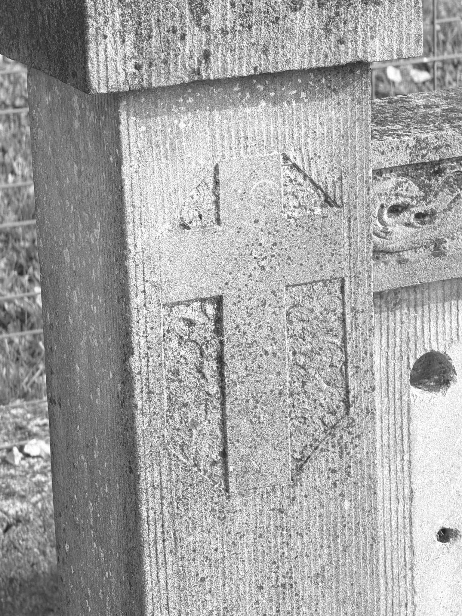 Grabmalaufnahme – Ermsdorf (029) – Friedhof Ermsdorf.
