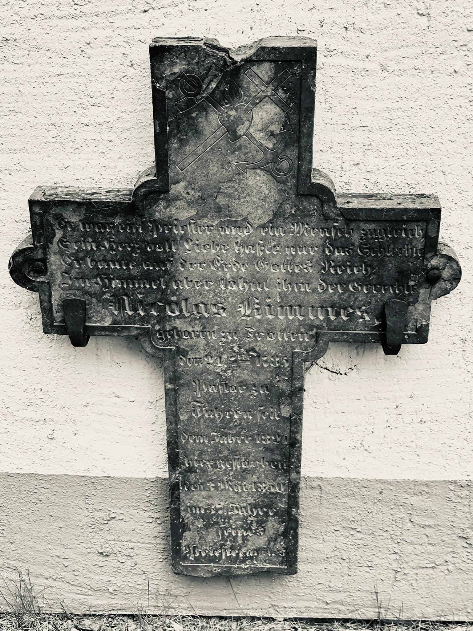 Grabmalaufnahme – Troine (023) – Alter Friedhof Troine.