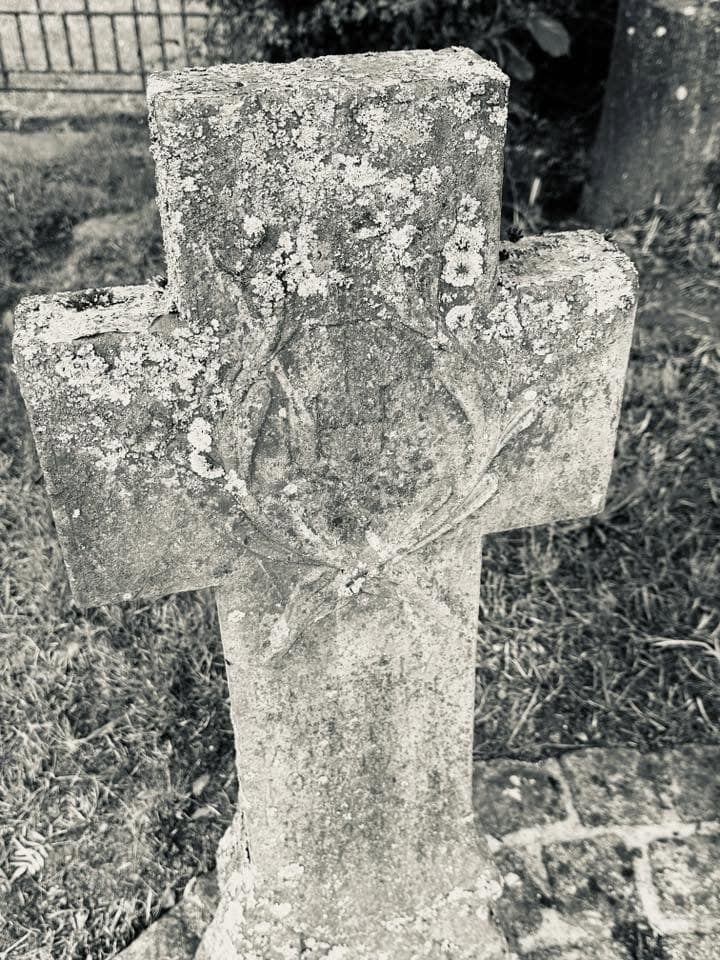 Grabmalaufnahme – Troine (027) – Alter Friedhof Troine.