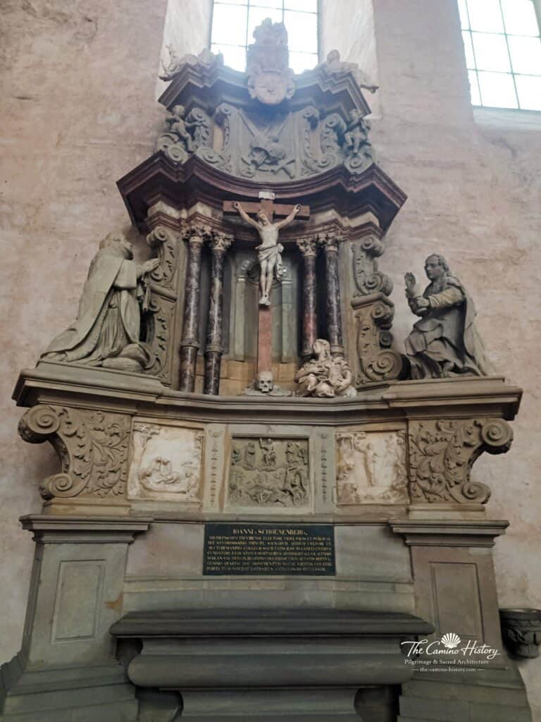 Trier – Grabaltar des Erzbischofs Johann von Schönenberg 11 Gesamtansicht des Grabaltars