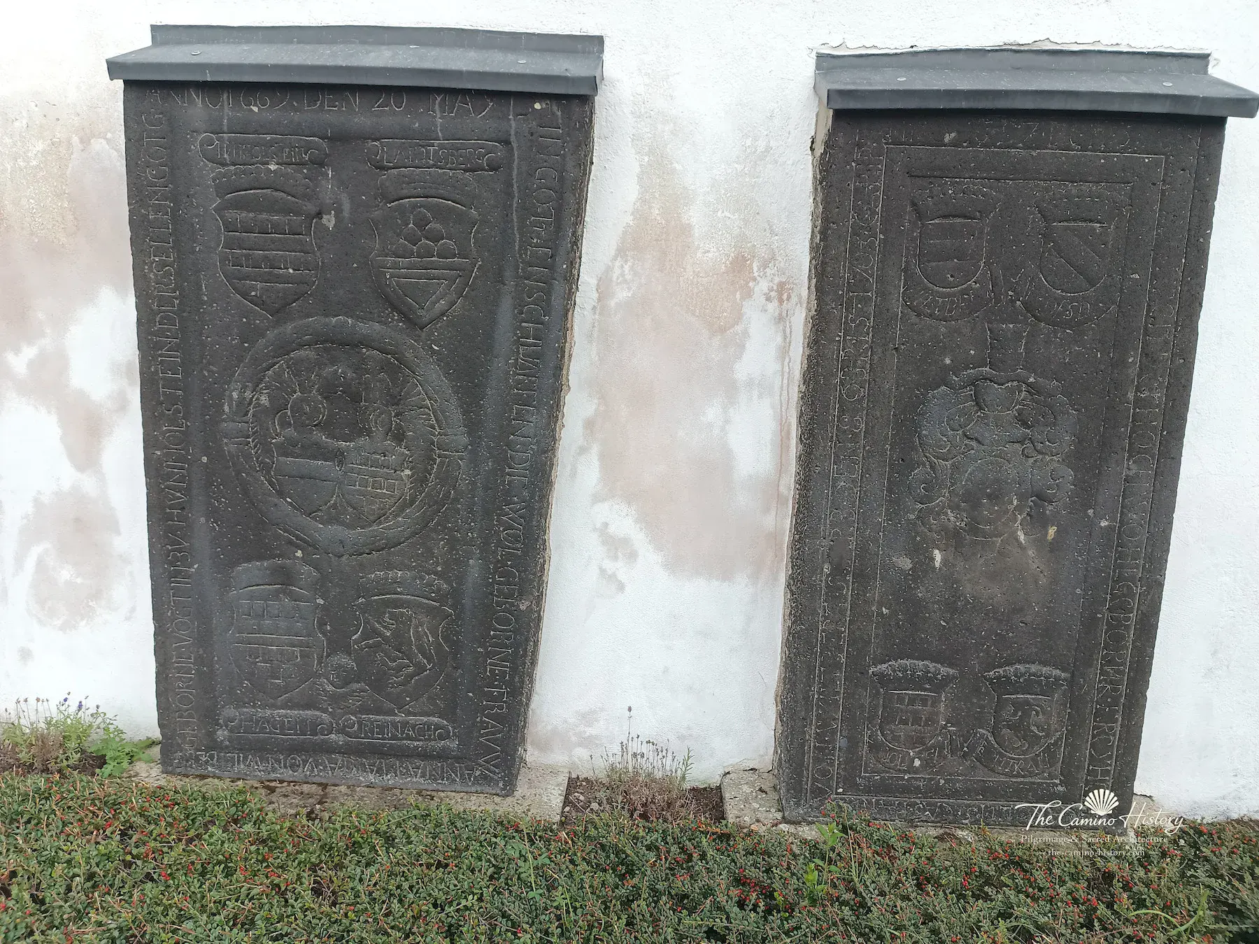 Grabmalaufnahme – Alken – Alken - Sankt Michaels Kapelle.