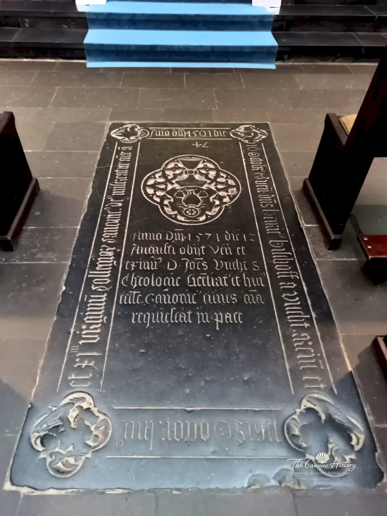 Grabmalaufnahme – Köln – Köln - Dominikanerkirche St. Andreas.